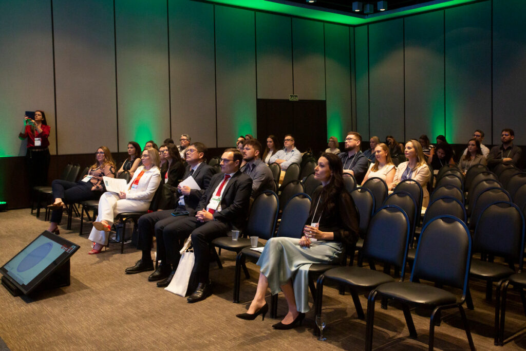 WEB_114_241205_Reumatec_MarceloAmaral