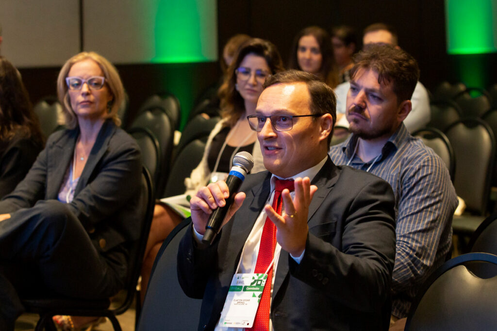 WEB_167_241205_Reumatec_MarceloAmaral