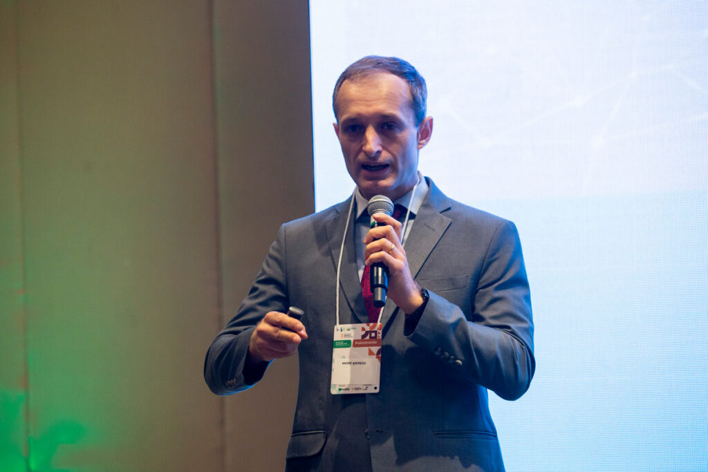 WEB_192_241205_Reumatec_MarceloAmaral