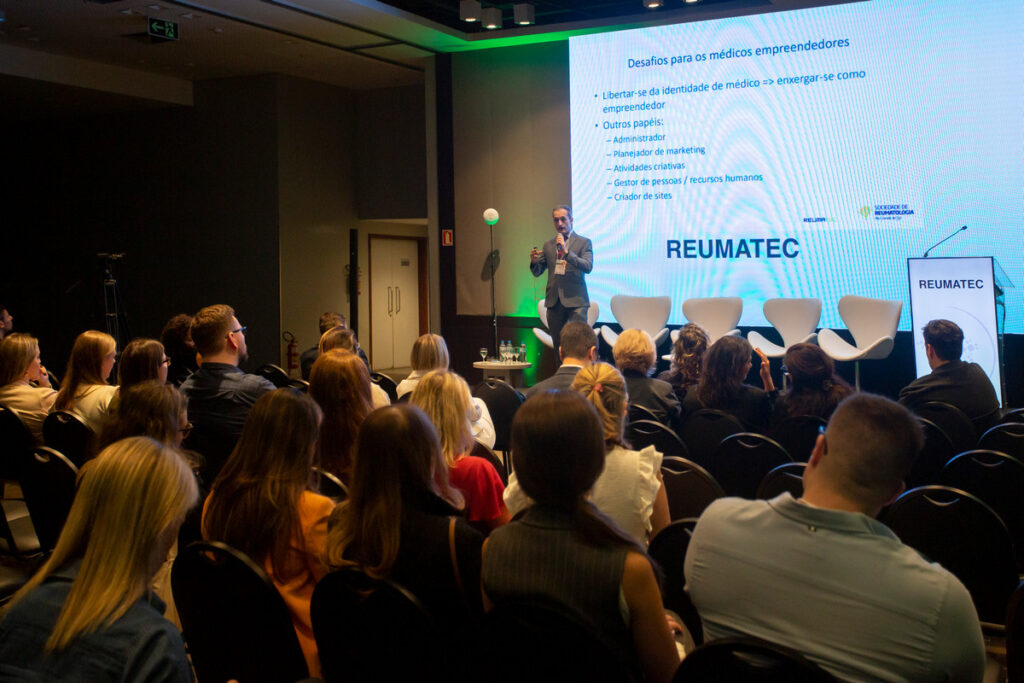 WEB_197_241205_Reumatec_MarceloAmaral