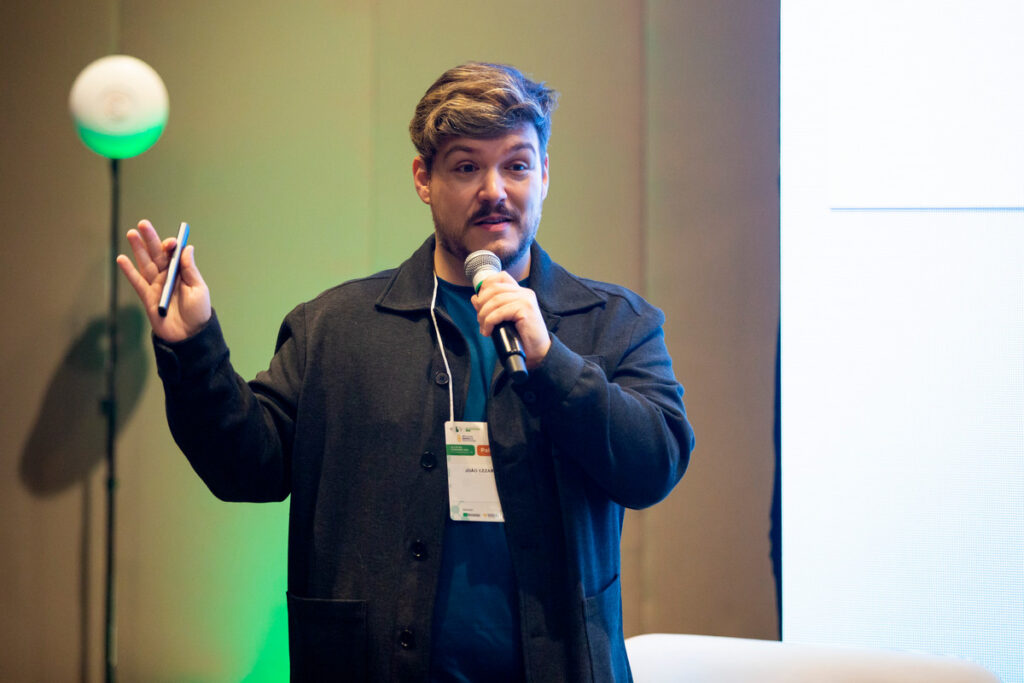 WEB_205_241205_Reumatec_MarceloAmaral