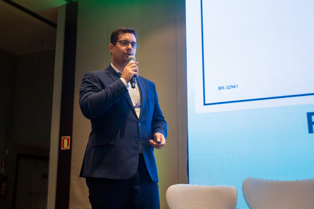 WEB_256_241205_Reumatec_MarceloAmaral