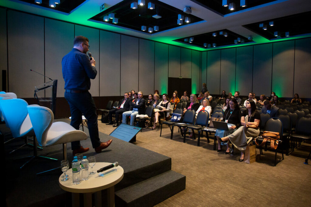 WEB_287_241205_Reumatec_MarceloAmaral