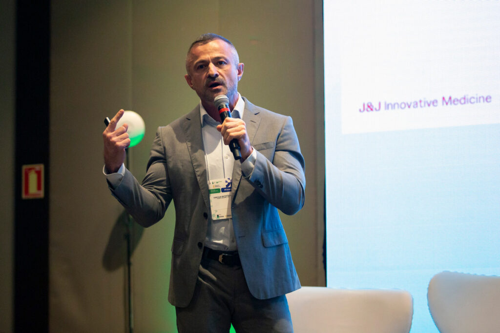 WEB_311_241205_Reumatec_MarceloAmaral